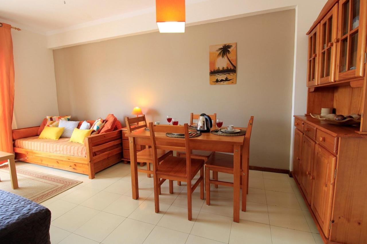 Portimao Classic With Pool By Homing Apartment Alvor Ngoại thất bức ảnh